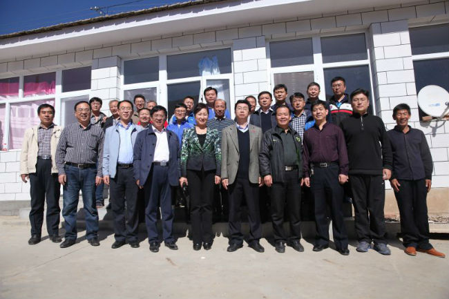 006與全體駐村干部在一起